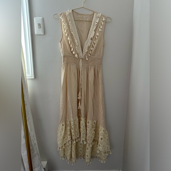 NWT Beige Beach Coverup Dress with Tassels and Crochet Details - Picture 4 of 6